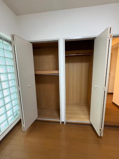 グレイス城崎（303） 収納