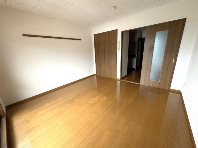 アネスティー健B（306） 室内