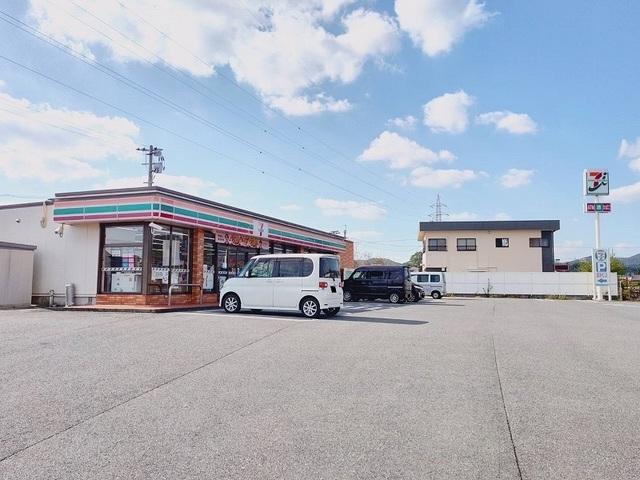 セブンイレブン 杵築南杵築店：550m