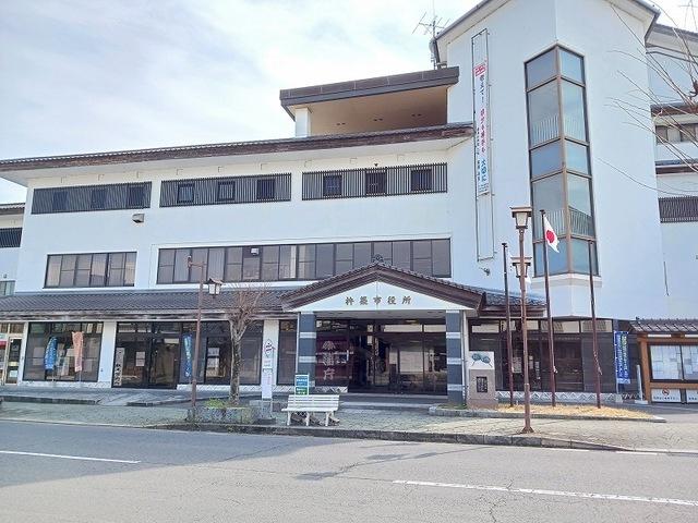 杵築市役所：1400m