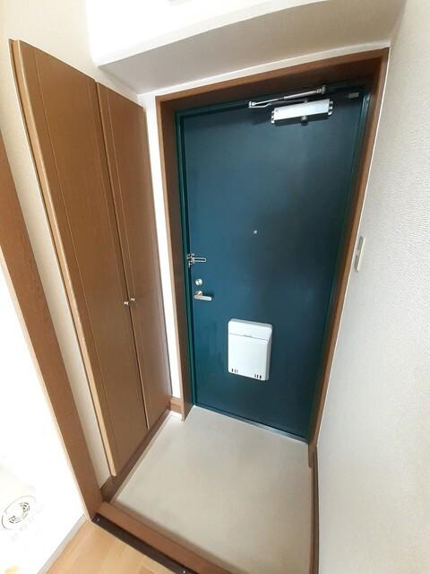 シーポート花時計（102） 玄関