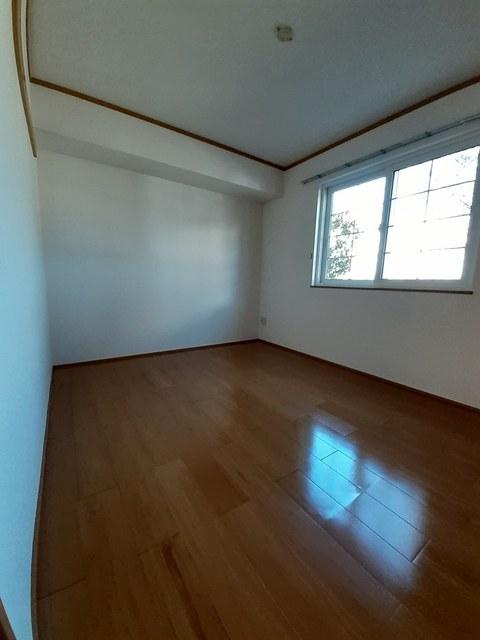 ＥＤＥＬＨＥＩＧＨＴＳ　１号館（103） 室内