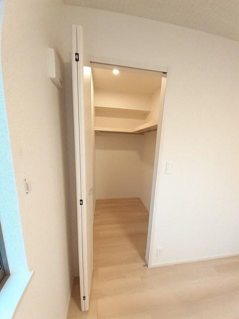 プレミアム２３番館（101） 収納