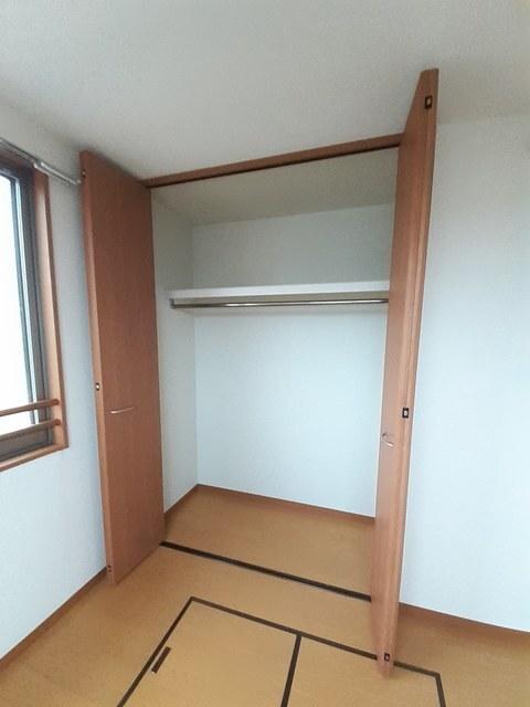 ルネスＧ才賀（302） 収納