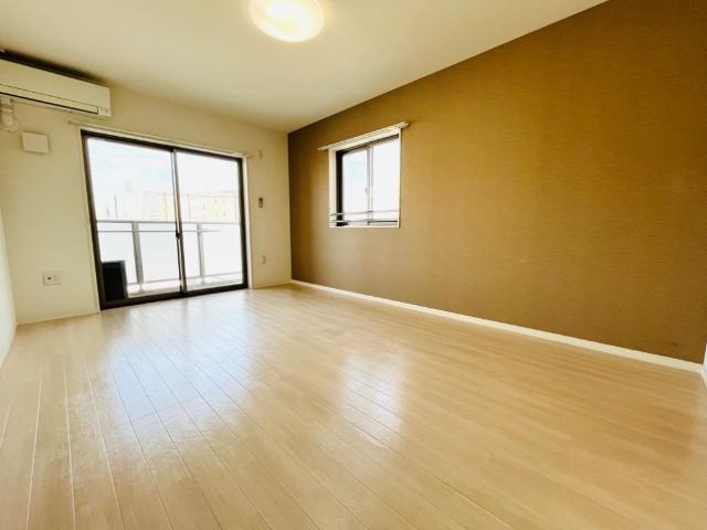 エル・ミオーレ 部屋画像