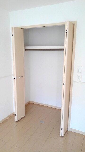 シャノワール（101） 収納
