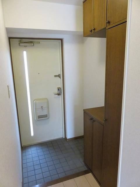 コゥジィー・シティー（101） 玄関