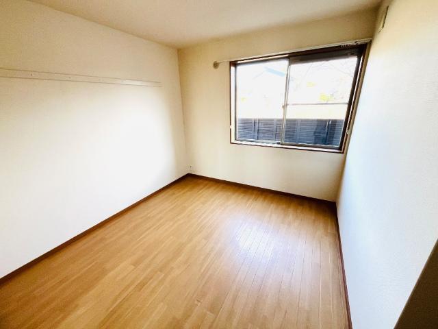 ロココモダン 部屋画像