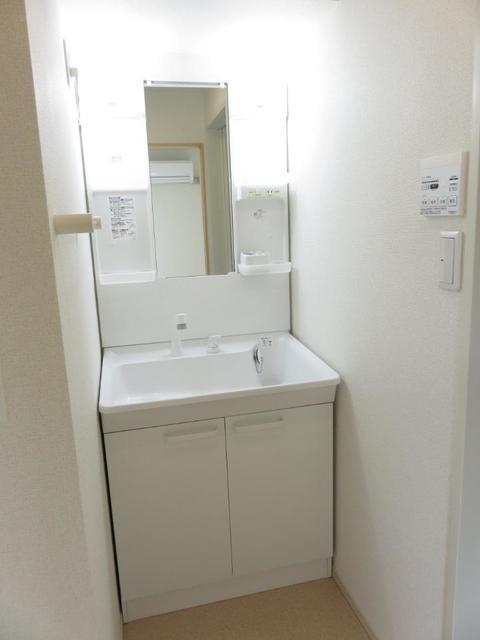エル　アヴェニール（303） 洗面