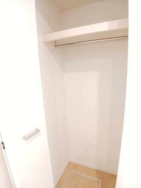 エトワール　ソラシア（103） 収納
