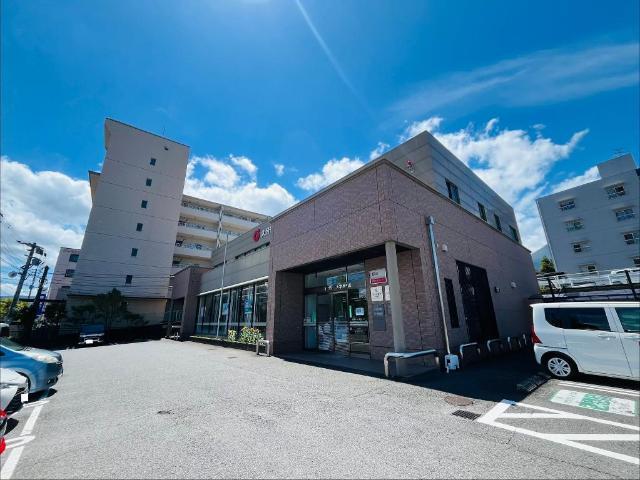 大分銀行大学通支店：334m