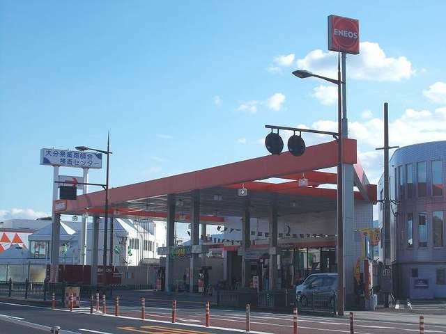 ガソリンスタンド：300m