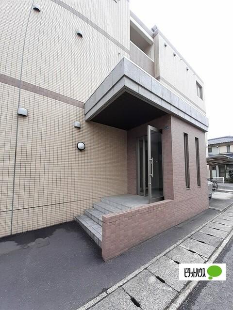 ルネスＧ才賀（302） エントランス