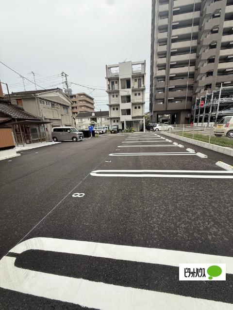 サニーサイド幸町Ⅱ（103） 駐車場