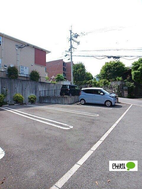セレノガーデン（104） 駐車場