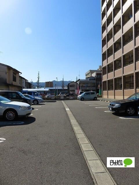 いろは大翔舘（105） 駐車場
