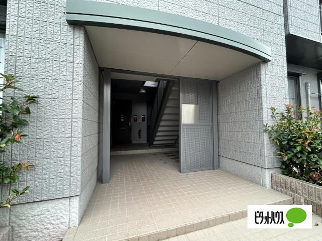別府市照波園町アパート エントランス