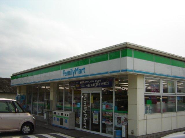 ファミリーマート猪野店：618m