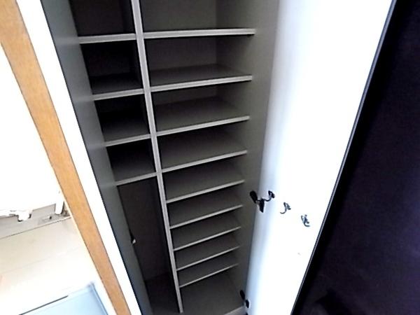 神戸市灘区福住通マンション 収納