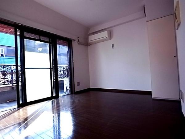 神戸市灘区福住通マンション リビング