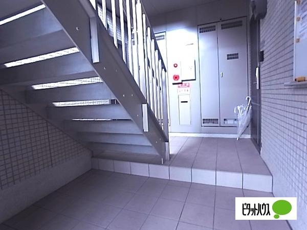 クレール天城通（302） ロビー