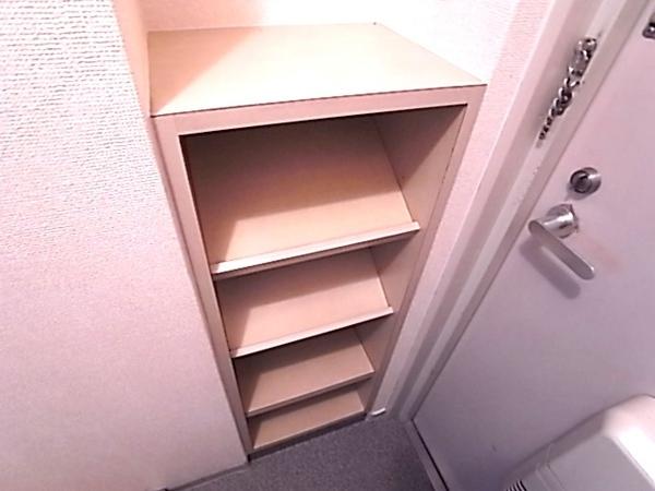 神戸市中央区割塚通マンション 収納