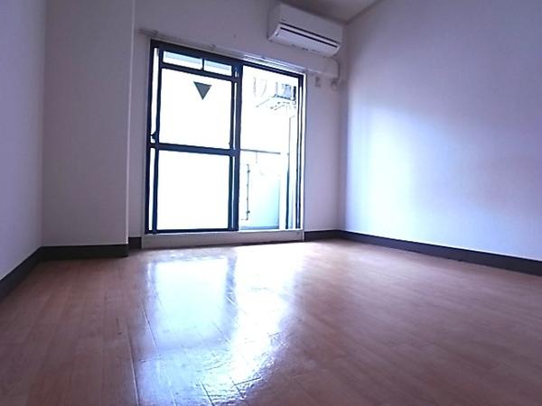 神戸市灘区深田町マンション リビング