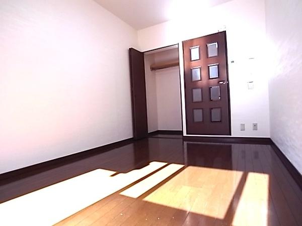 神戸市灘区岩屋中町マンション リビング