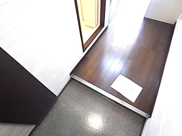 神戸市灘区岩屋中町マンション 玄関