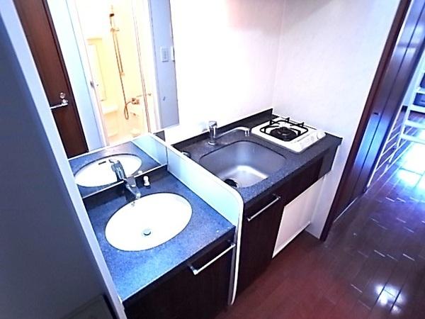 神戸市中央区脇浜町マンション キッチン