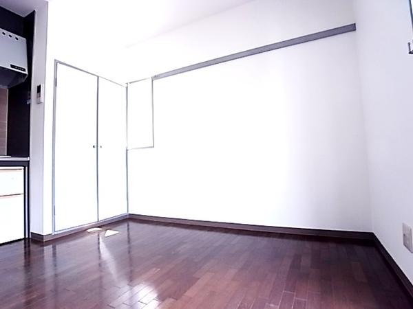 神戸市灘区中原通マンション リビング