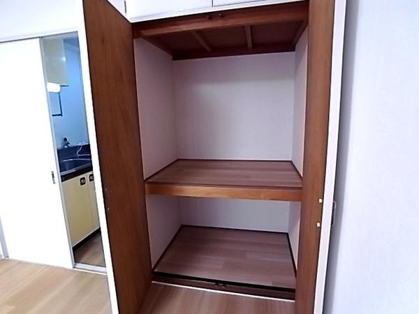 神戸市東灘区本山中町マンション 収納