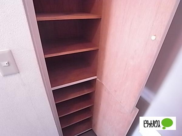 神戸市東灘区本山中町マンション 収納