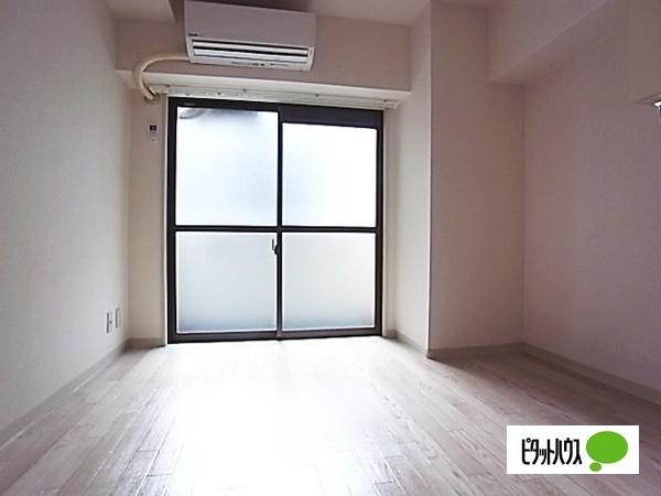 神戸市中央区雲井通マンション リビング