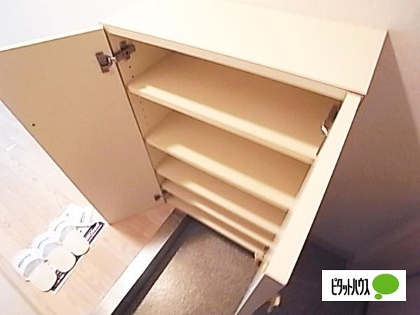 神戸市中央区雲井通マンション 収納