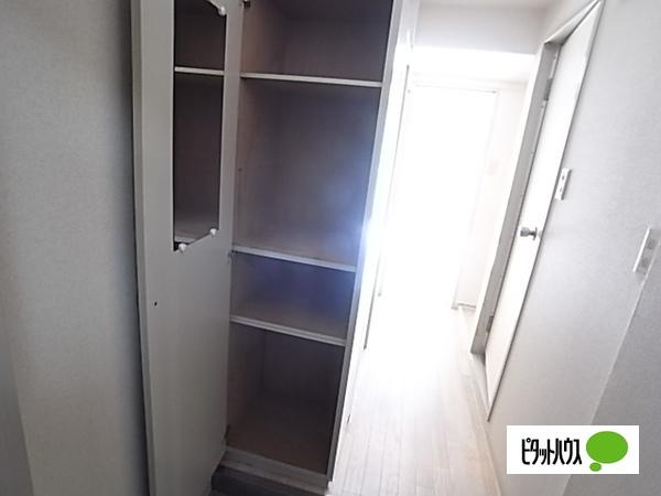 神戸市灘区岩屋中町マンション 収納