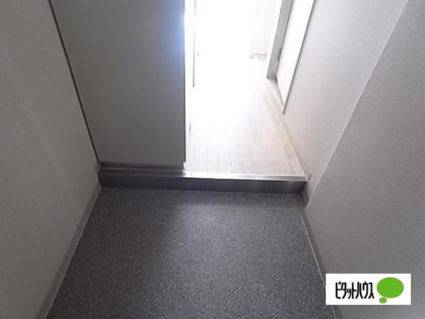 神戸市灘区岩屋中町マンション 玄関