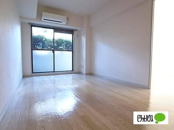 神戸市灘区岩屋中町マンション リビング