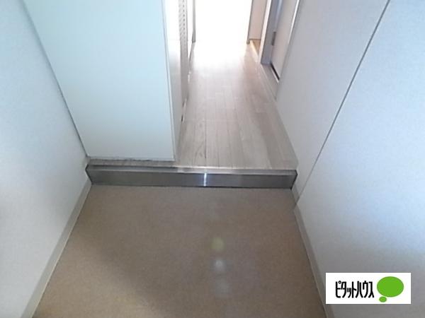 神戸市灘区岩屋中町マンション 玄関
