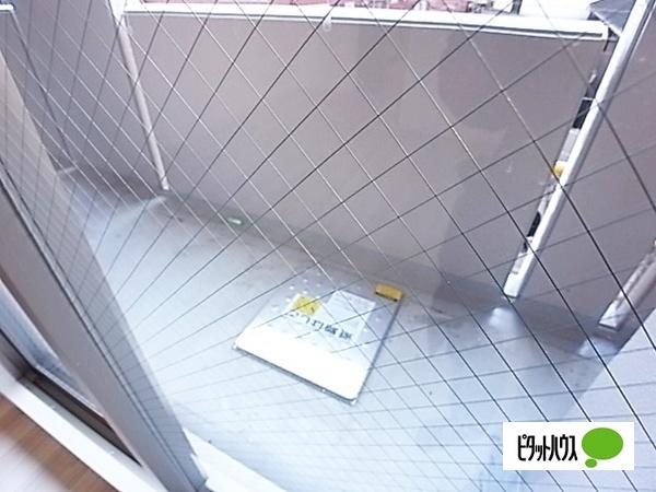 セオリー神戸グルーブ（502） バルコニー