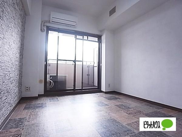 神戸市灘区岩屋北町マンション リビング