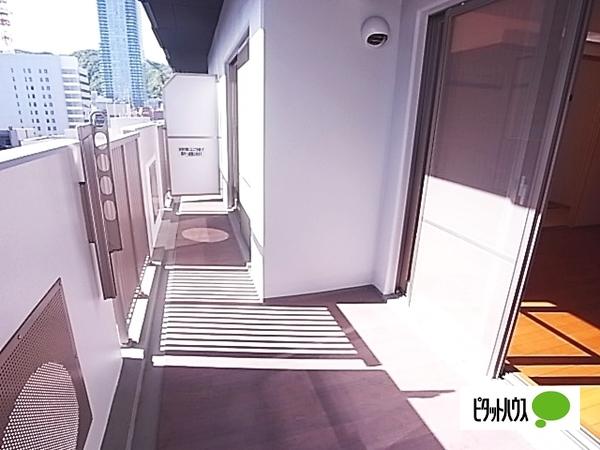 レジディア三宮東（1306） バルコニー