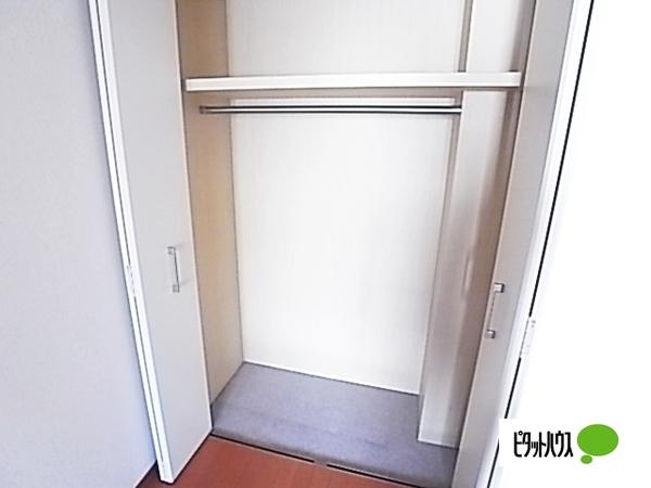 レジディア三宮東（1306） 収納