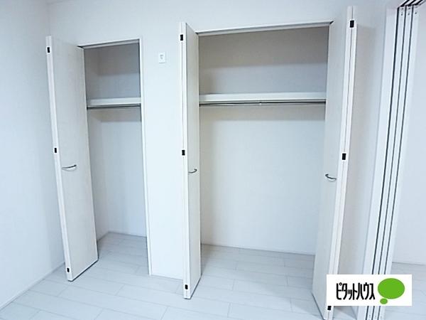 神戸市東灘区深江南町アパート 収納