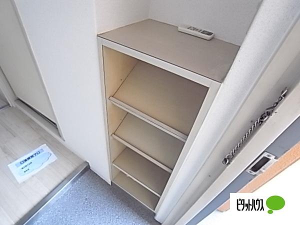 神戸市中央区割塚通マンション 収納