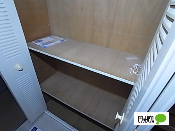 神戸市灘区岩屋中町マンション 収納
