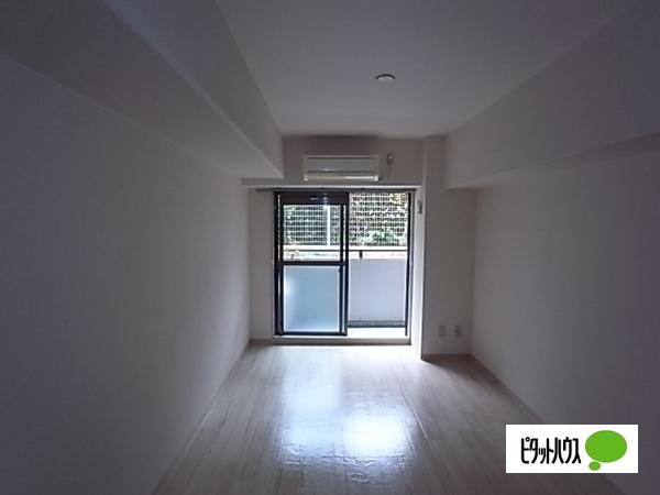 神戸市灘区岩屋中町マンション リビング