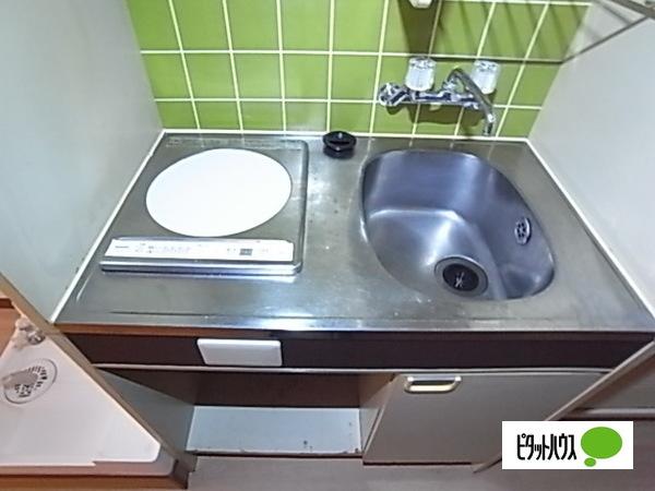 神戸市中央区御幸通マンション キッチン