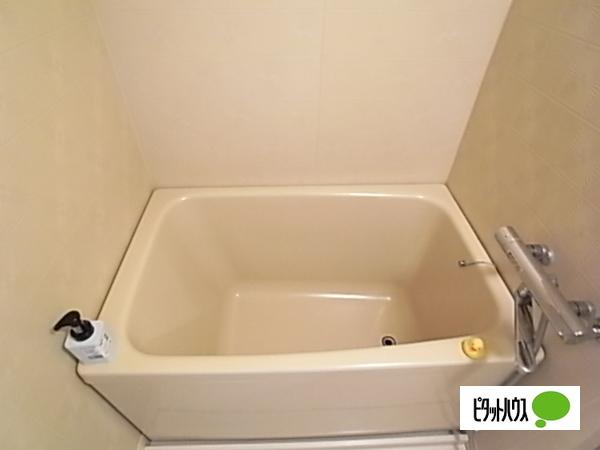 神戸市灘区篠原中町アパート バス／シャワー