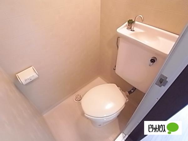 神戸市灘区篠原中町アパート トイレ